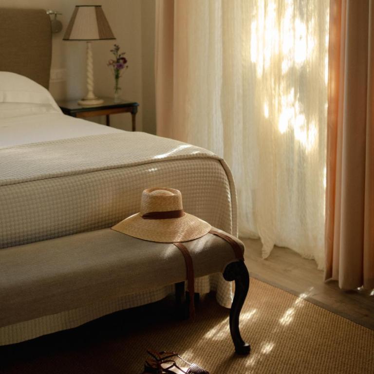 Villa di Piazzano - Small Luxury Hotels of the World - Suite Lato Cortile - 3