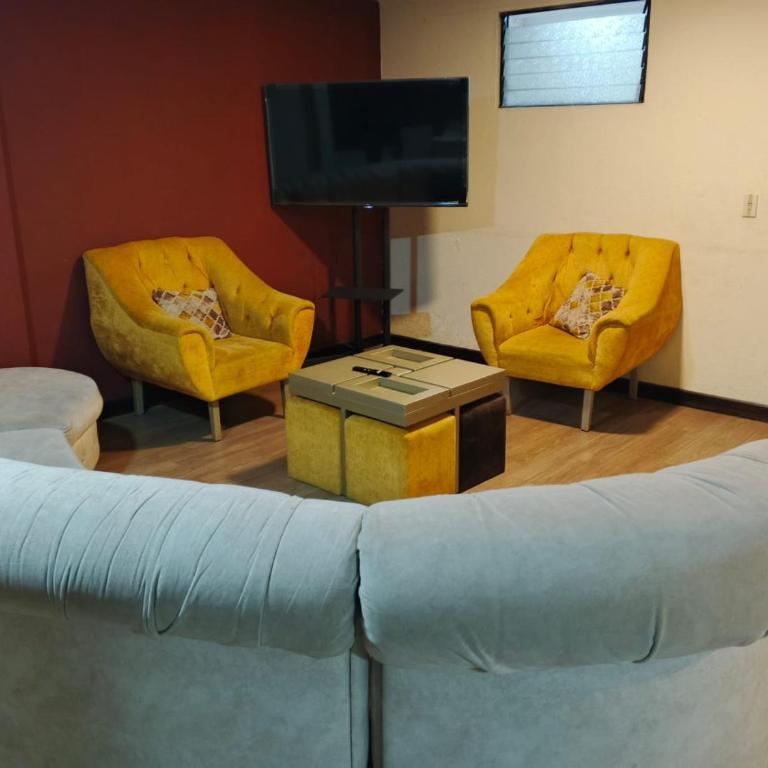 Elegante Departamento para familia de 10 personas - Three-Bedroom Apartment - 5