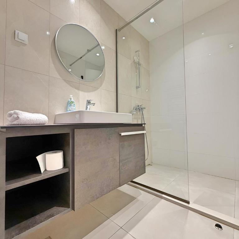BW Sunshine Riverview - One-Bedroom Apartment - 5