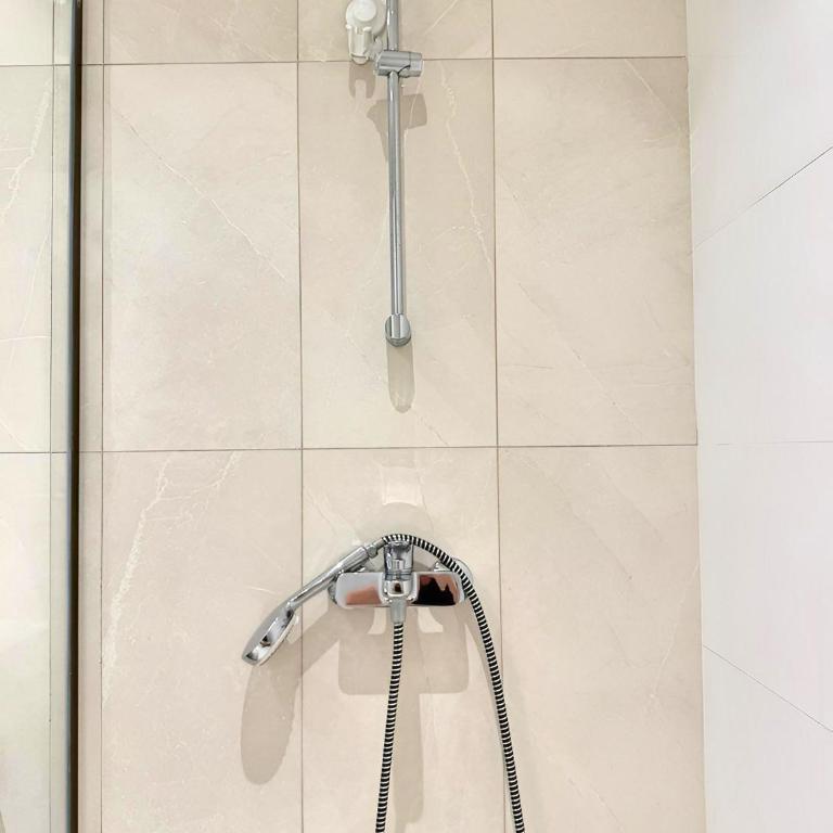 BW Sunshine Riverview - One-Bedroom Apartment - 10