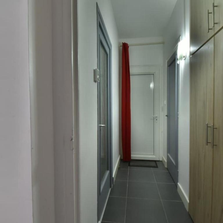 T2 Appartement Gare Châteaucreux - One-Bedroom Apartment - 2
