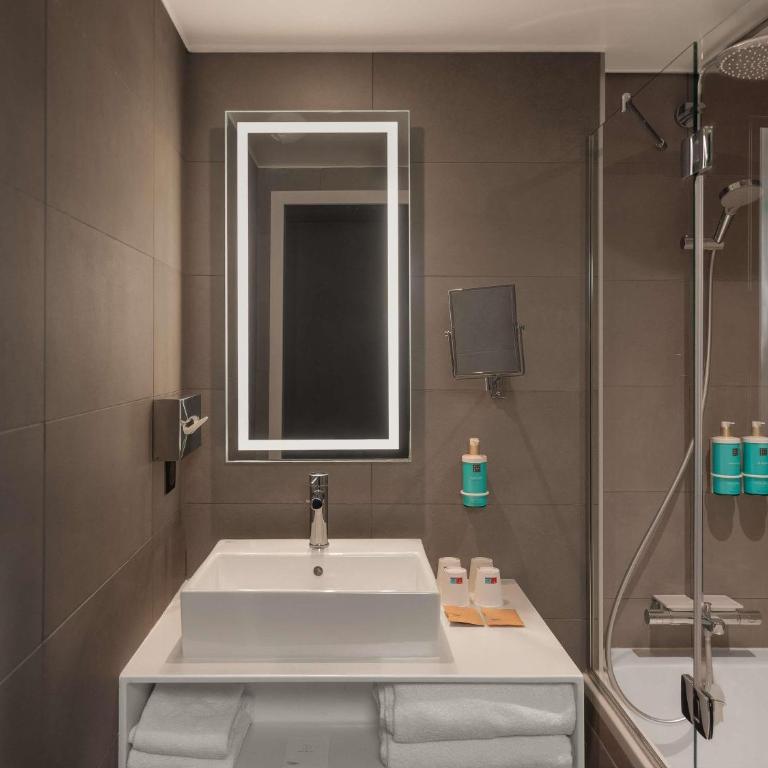 Novotel Paris Vaugirard Montparnasse - Chambre Triple Exécutive avec Canapé-Lit - 3