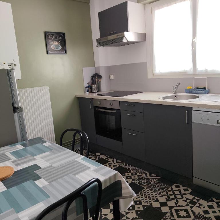 T3 à 200m de la plage - Two-Bedroom Apartment - 1