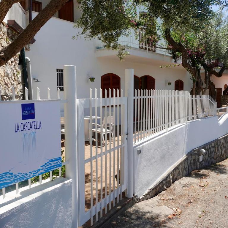 Private Sea Access Coastal Home - Sorrento Coast - Two-Bedroom Villa - 4