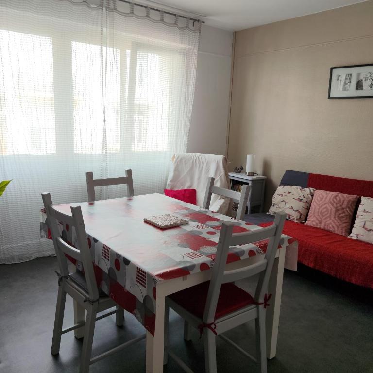 T3 à 200m de la plage - Two-Bedroom Apartment - 3
