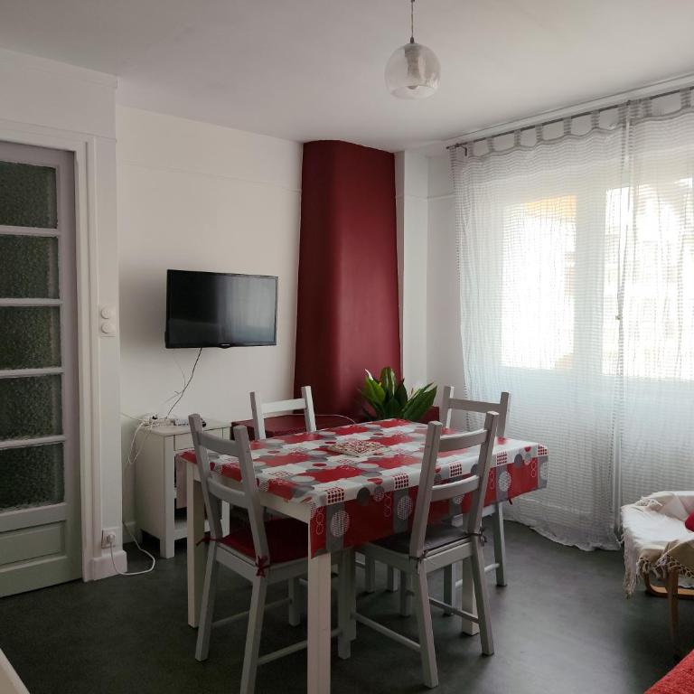 T3 à 200m de la plage - Two-Bedroom Apartment - 12