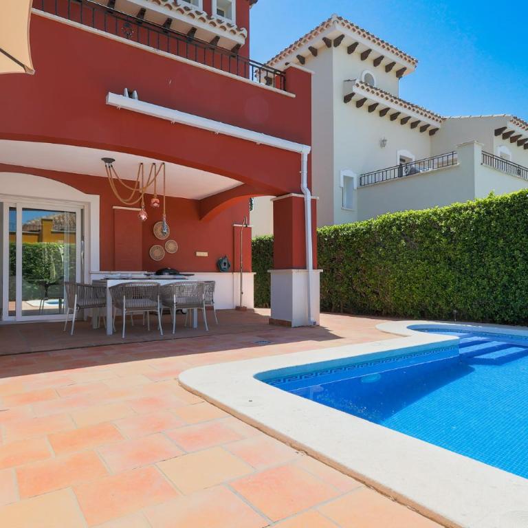 Golf Retreat with BBQ and Private Pool - Casa de 2 dormitorios - 27