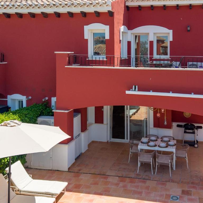 Golf Retreat with BBQ and Private Pool - Casa de 2 dormitorios - 39
