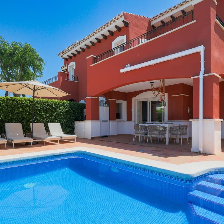 Golf Retreat with BBQ and Private Pool - Casa de 2 dormitorios - 1