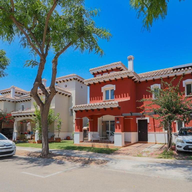 Golf Retreat with BBQ and Private Pool - Casa de 2 dormitorios - 52
