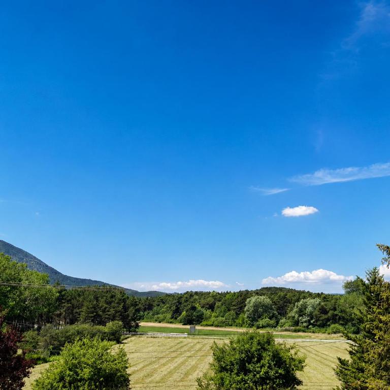 Appartement cozy et lumineux avec terrasse - Appartement 1 Chambre avec Balcon et Vue sur les Montagnes - 6