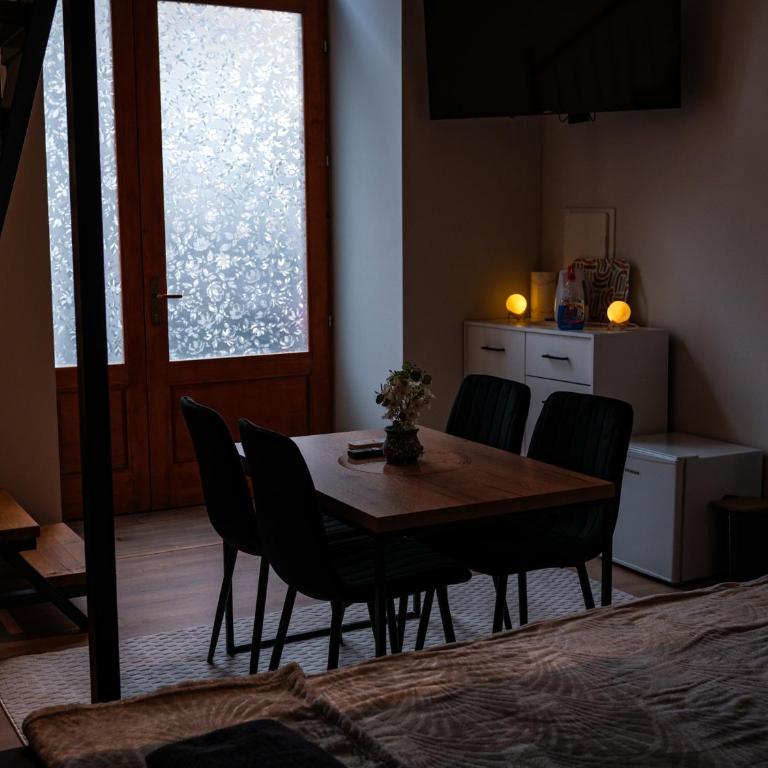 Central Nest Apartments - Studio - na Više Nivoa - 6