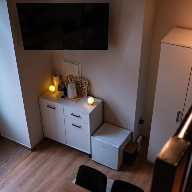 Central Nest Apartments - Studio - na Više Nivoa - 10
