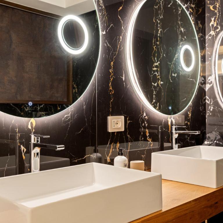 Residenze Chamur Luxury Suites Via Libertà - Habitación Superior con cama extragrande - 8