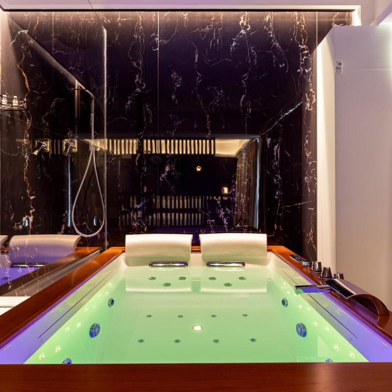 Residenze Chamur Luxury Suites Via Libertà - Habitación Superior con cama extragrande - 5