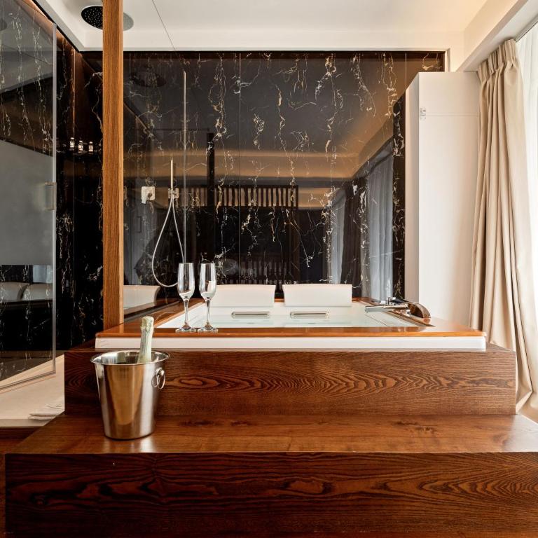 Residenze Chamur Luxury Suites Via Libertà - Habitación Superior con cama extragrande - 4