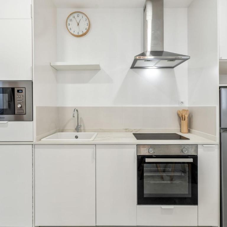 Charming Apartment in Arona Comfort and Convenience Await - Apartamento - 6