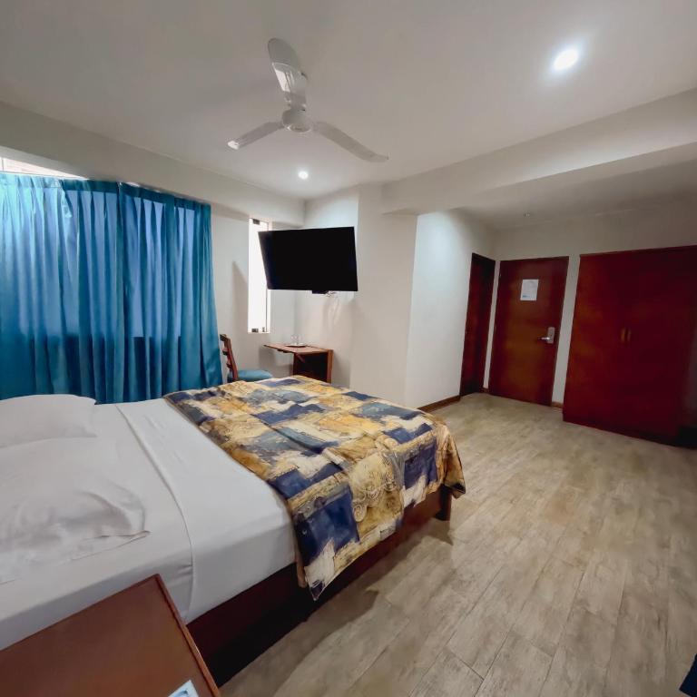 Hotel Esencia Suites - Habitación Estándar - 1 cama grande - 2