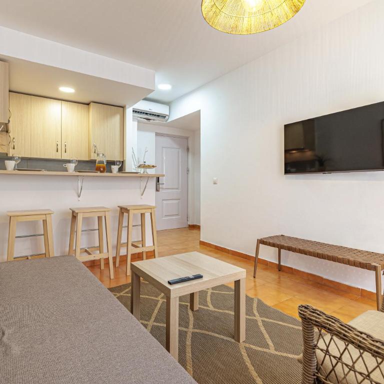 Bermeja Village - Apartamento de 1 Dormitorio con balcón y vistas a la ciudad - 2