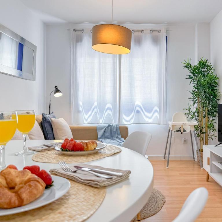 Pedregalejo Beach Apartments by Stay Belonio - Appartement 1 Chambre Deluxe - 4