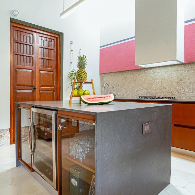 Casa Zunum Stylish gem with pool in Merida Centro - Three-Bedroom Villa - 22