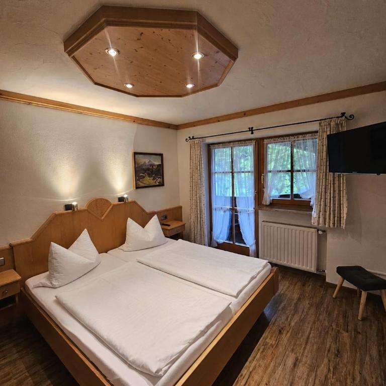 Pfingstlerlehen - Apartment with Balcony - 2