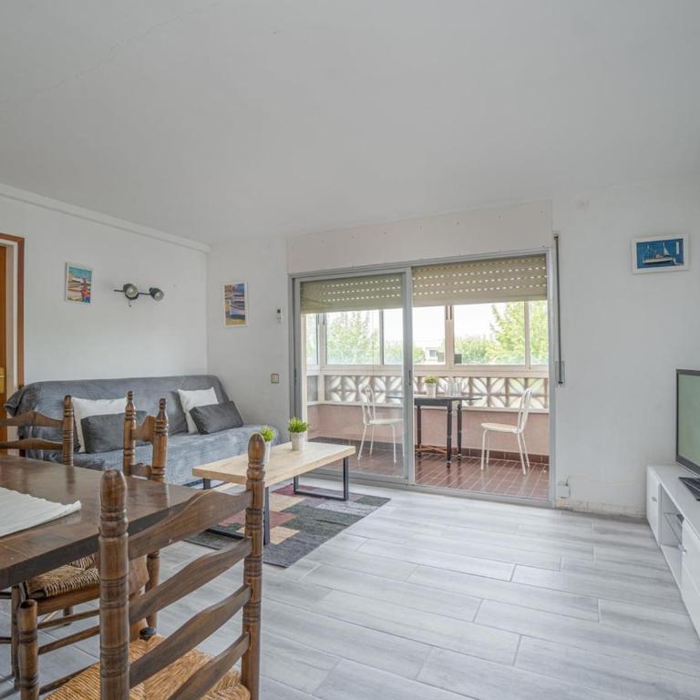Apartamento 2 habitaciones al lado de la playa - Apartamento - 3