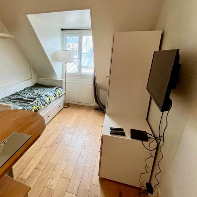 Lovely studio for rent in Paris 17 - Appartement 1 Chambre - 9