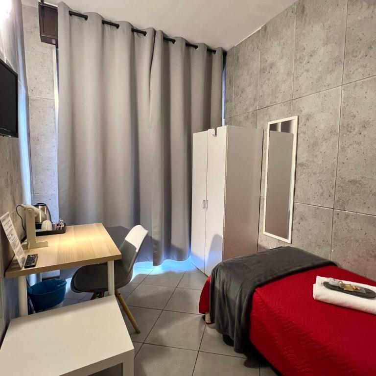 Guest House Brianza Room - Camera Singola Standard con Bagno in Comune - 9