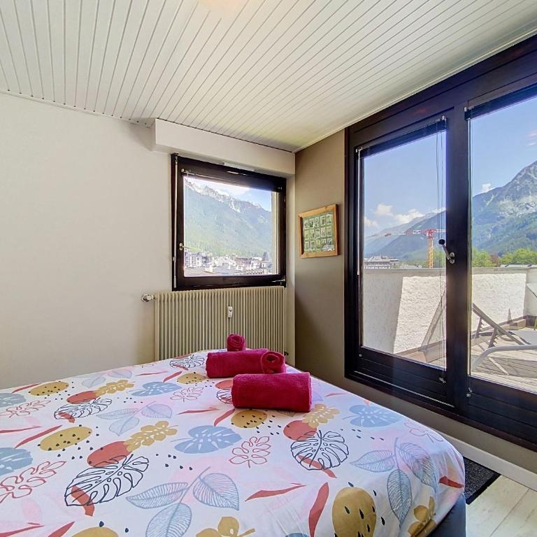 Two bedroom apartment, Hypercenter, terrace Mont Blanc, parking - Two-Bedroom Apartment - 17