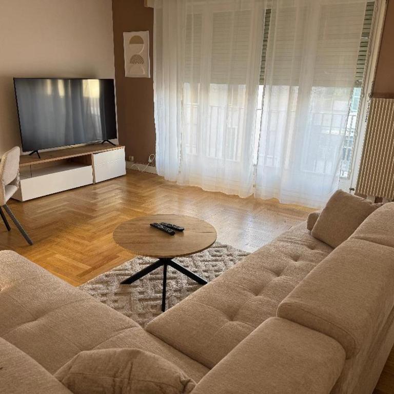 BEL APPARTEMENT Standing - Apartamento de 2 dormitorios - 1