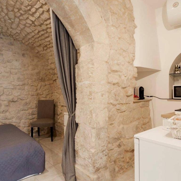 Casa Nerina in centro Scicli - Two-Bedroom Deluxe Apartment - 3