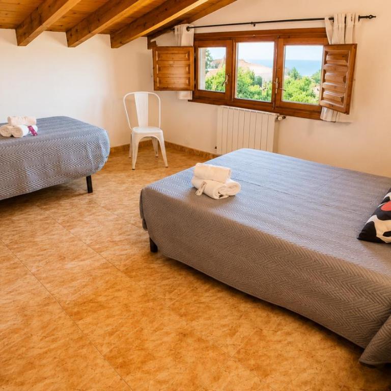 Pensión San Cristóbal by Bossh! Hotels - Habitación Doble con baño compartido - 2 camas - 3