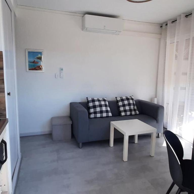 Bright studio 300m from beach with balcony - Appartamento - 2