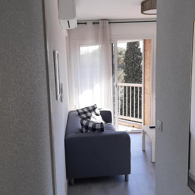 Bright studio 300m from beach with balcony - Appartamento - 11