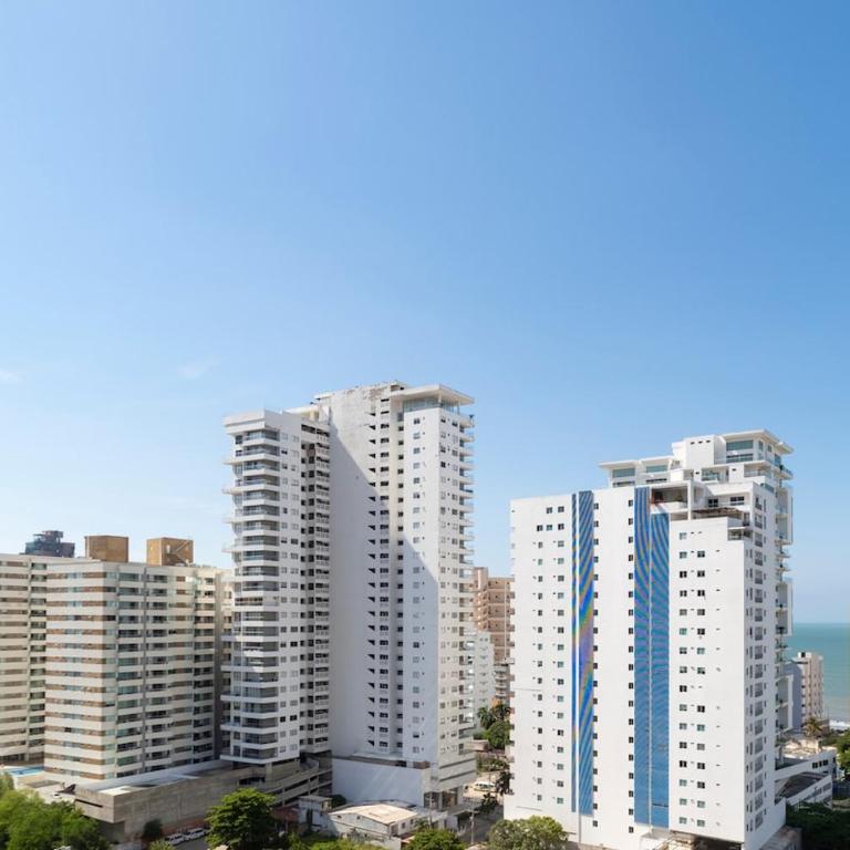 Golden Breeze, Seaview, Old town & Pool - Three-Bedroom Apartment with Sea View - 6