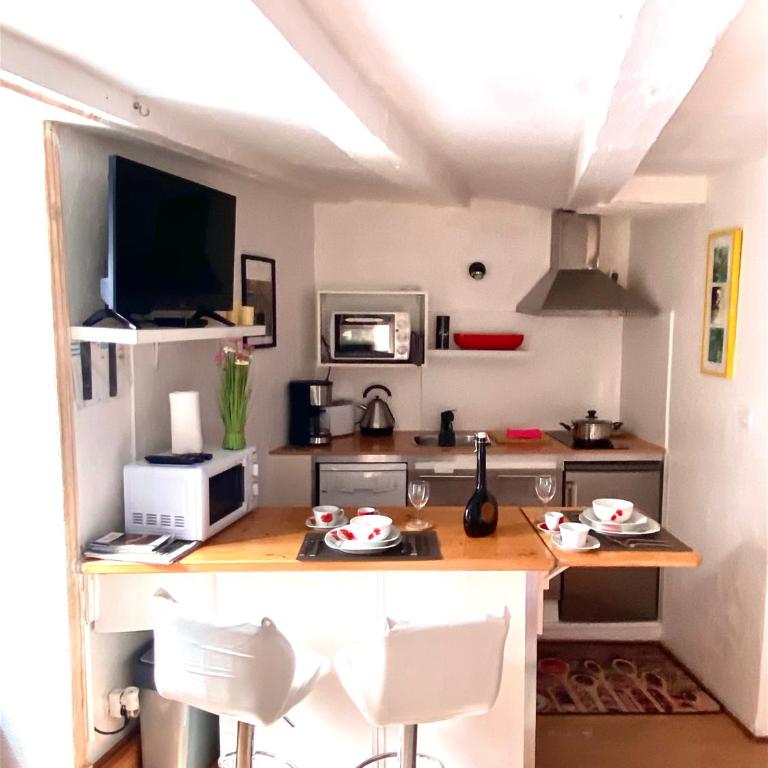 FRANRÉAL, 4 Appartements - Studio-Apartment - 3