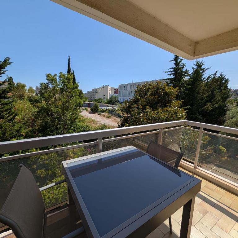 NEW Solex Studio climatisé parking Antibes Gare Port Fort Carré - One-Bedroom Apartment - 3