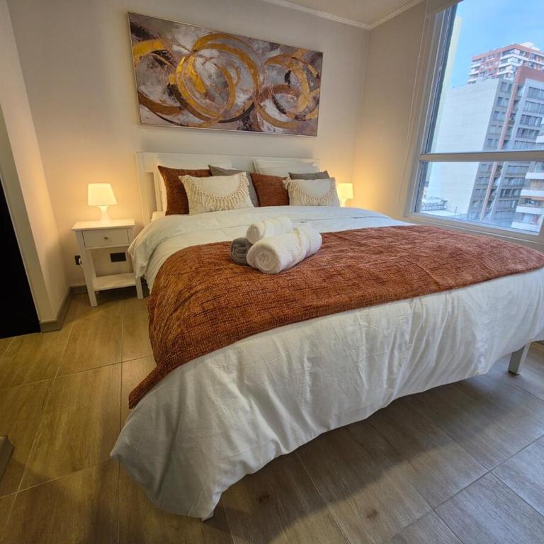Modern 1BR Apartment with Parking Downtown Santiago - One-Bedroom Apartment with Balcony - 26