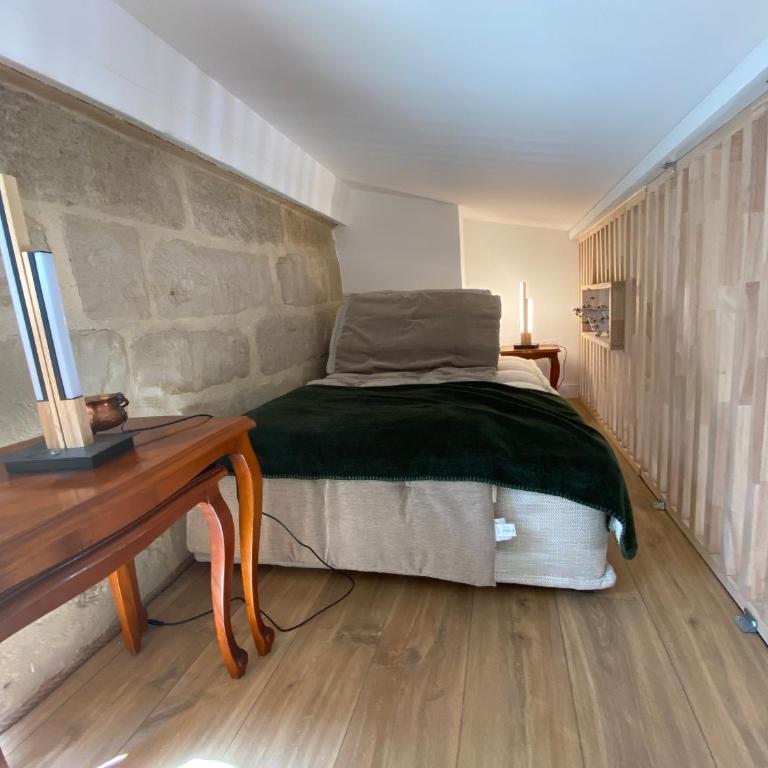 Parenthèse Uzétienne - Studio climatisé tout confort avec terrasse - Appartement 1 Chambre - 10