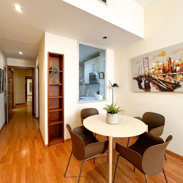 Modern Vista Apartments Eixample - Apartamento de 3 dormitorios - 9