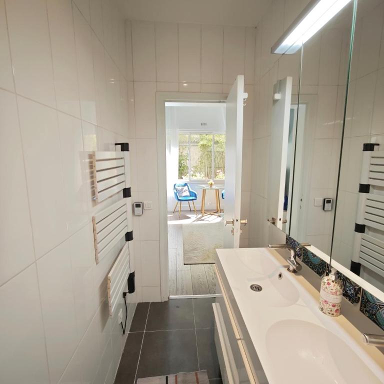 Luxury Garden Apt with AC in Paris 16th - Appartamento con 2 Camere da Letto, Balcone e Terrazza - 7