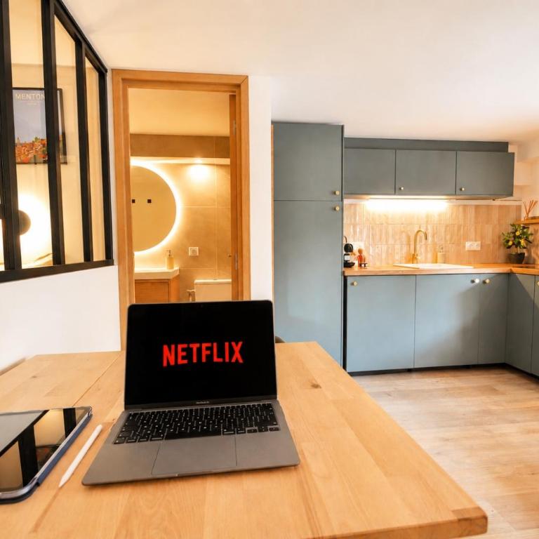 MONACO - MENTON - 4 PERSONS - HYPERCENTER - PARKING - CLIM - FULL RENOVATED - FAST WIFi - Appartement 1 Chambre - 5