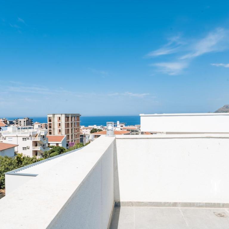 Malik Bay RESIDENTS - Apartman s 2 Spavaće Sobe sa Balkonom i Terasom - 3