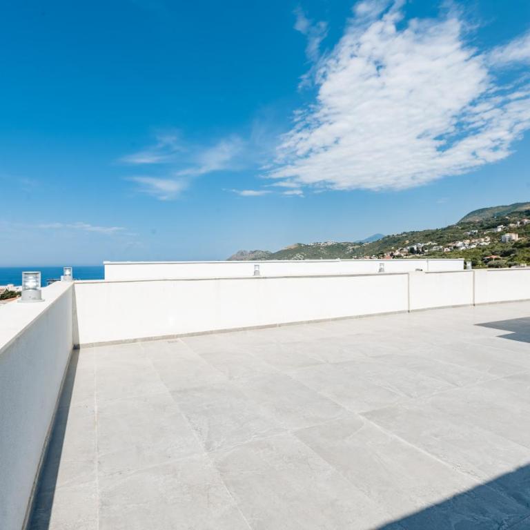 Malik Bay RESIDENTS - Apartman s 2 Spavaće Sobe sa Balkonom i Terasom - 4