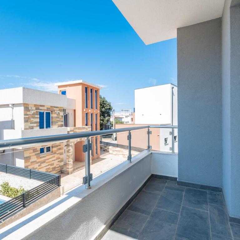 Malik Bay RESIDENTS - Apartman s 2 Spavaće Sobe sa Balkonom i Terasom - 5