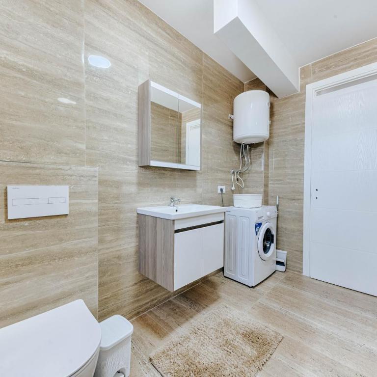 Malik Bay RESIDENTS - Apartman s 2 Spavaće Sobe sa Balkonom i Terasom - 10