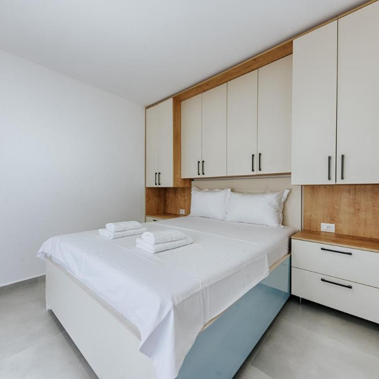 Malik Bay RESIDENTS - Apartman s 2 Spavaće Sobe sa Balkonom i Terasom - 11