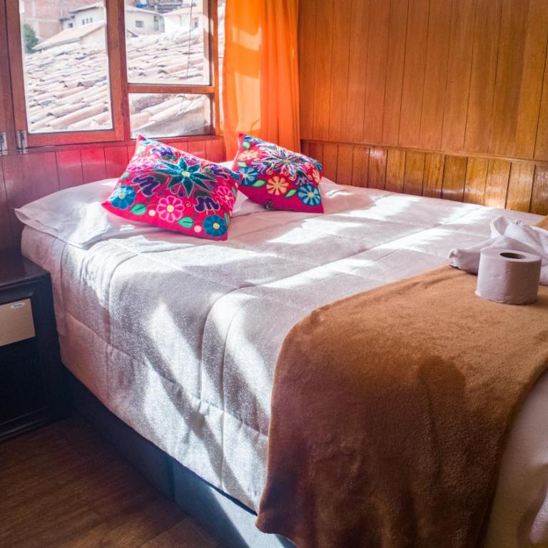 MALLQUICHA Accomodation and tours - Double Room with Private Bathroom - 9