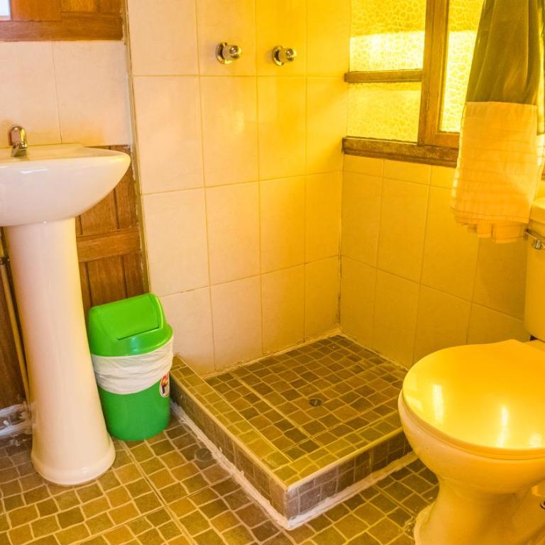MALLQUICHA Accomodation and tours - Double Room with Private Bathroom - 7